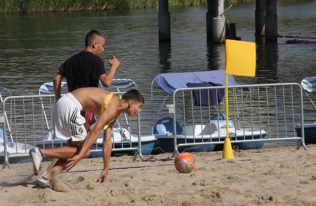 Plażowa Piłka Nożna
