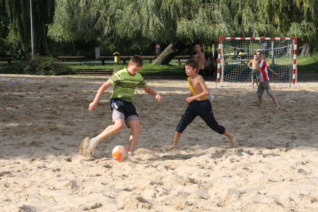 Plażowa Piłka Nożna