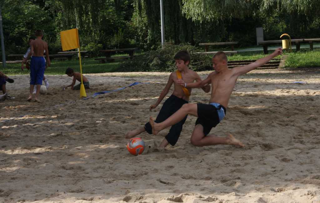 Plażowa Piłka Nożna