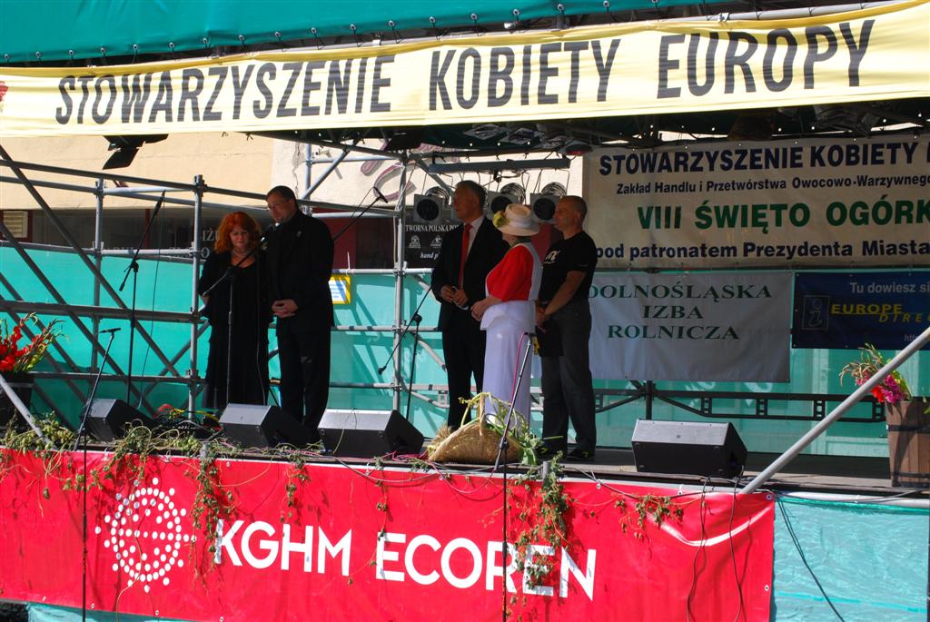 Rozdali 300 litrów zupy