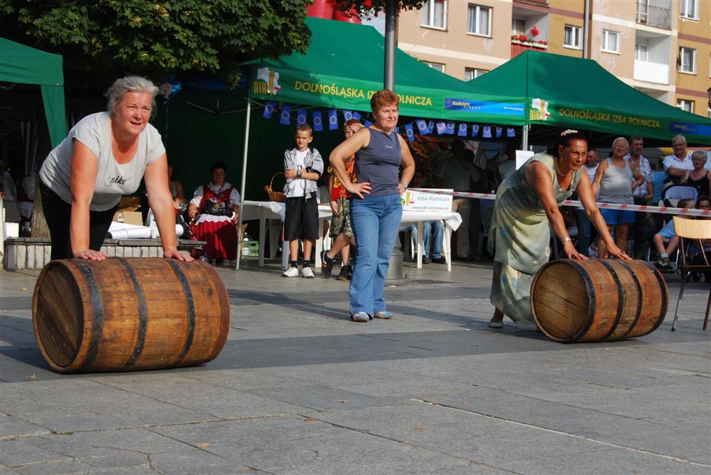 Rozdali 300 litrów zupy