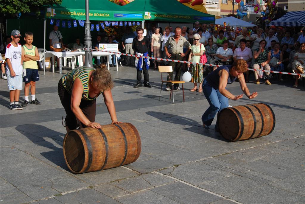 Rozdali 300 litrów zupy