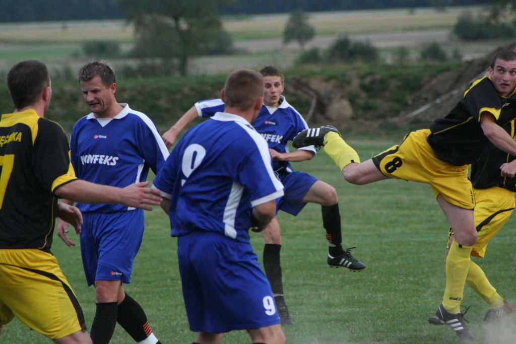 KS Męcinka - Konfeks