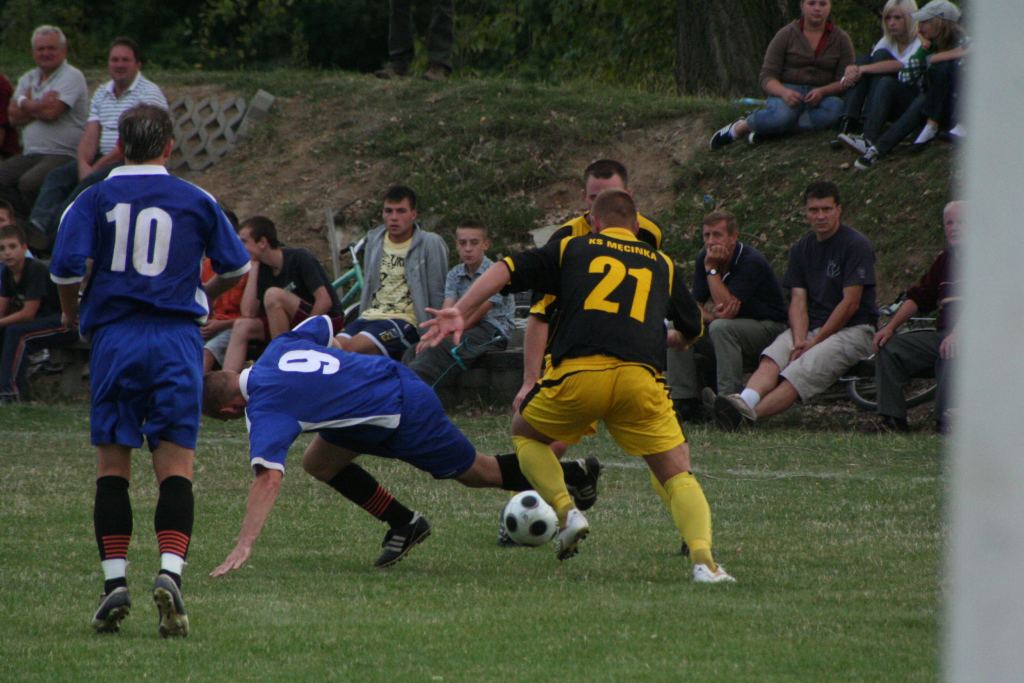 KS Męcinka - Konfeks