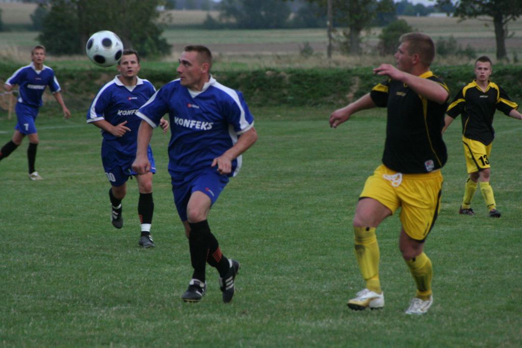 KS Męcinka - Konfeks