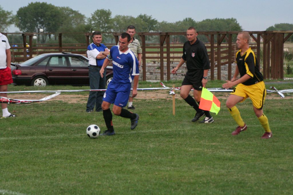 KS Męcinka - Konfeks