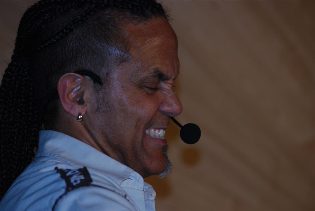 Jose Torres w Sunny Club music