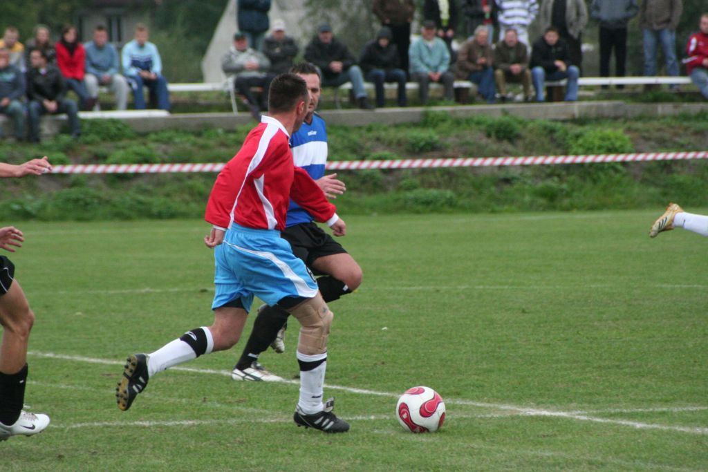 Dąb - Błekitni 4:1