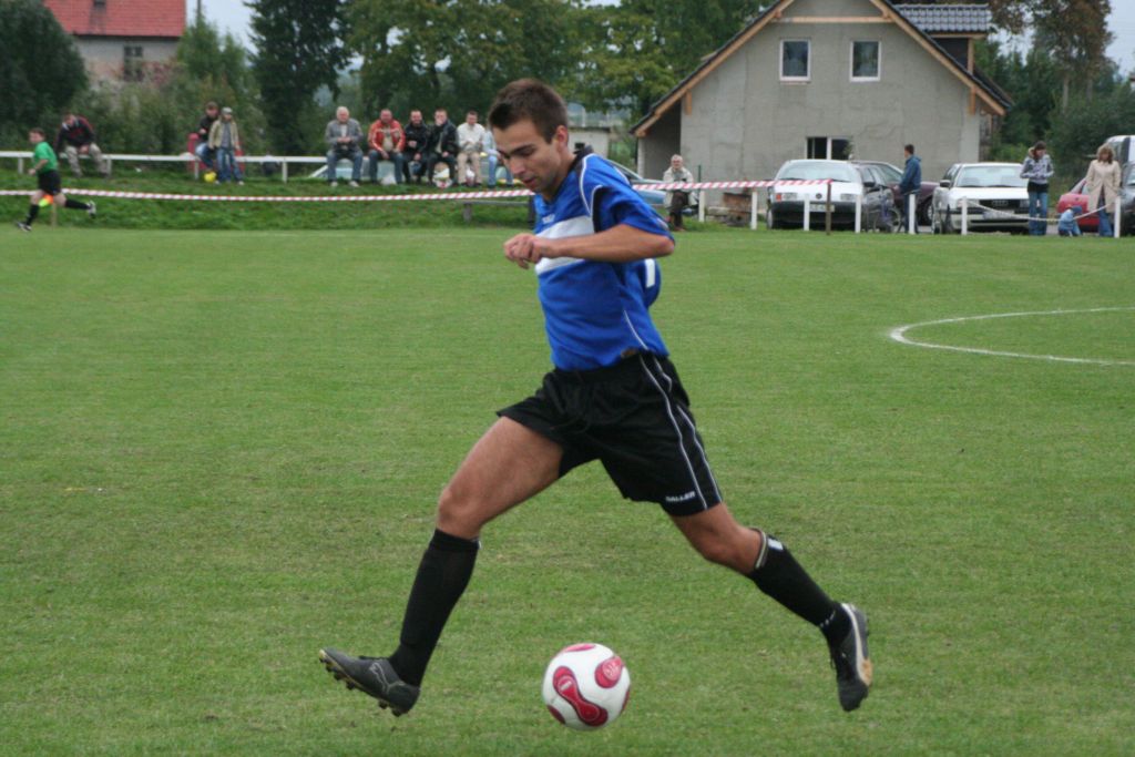 Dąb - Błekitni 4:1