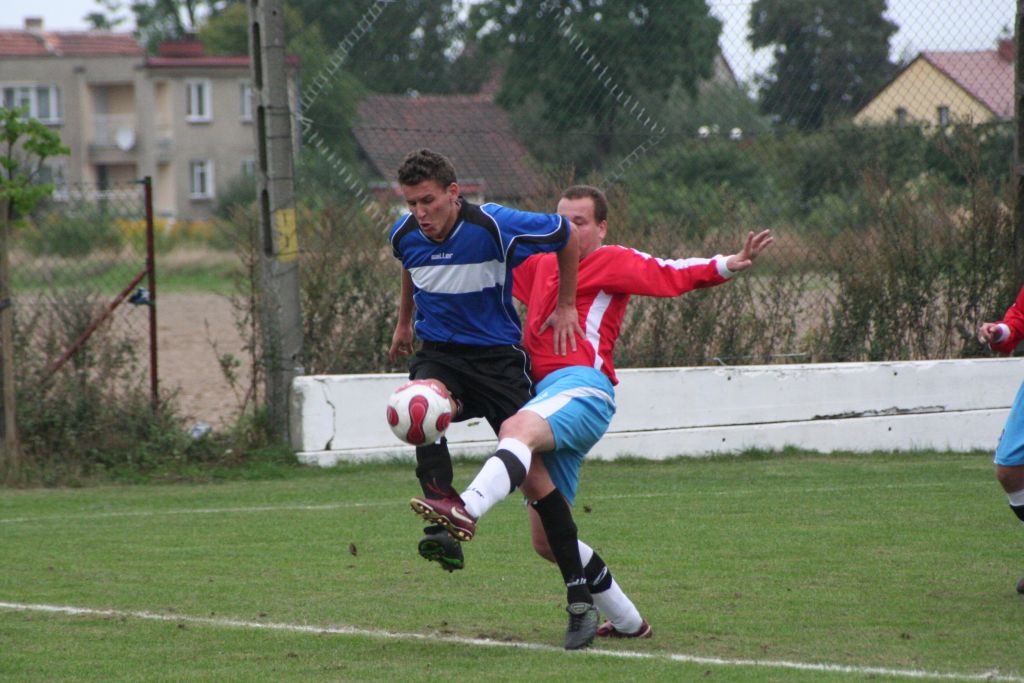 Dąb - Błekitni 4:1