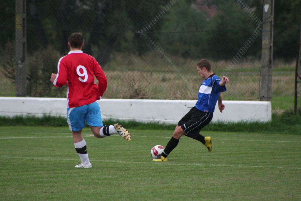 Dąb - Błekitni 4:1