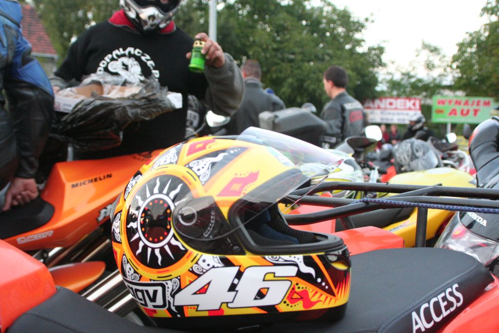 Motocykliści w hołdzie koledze