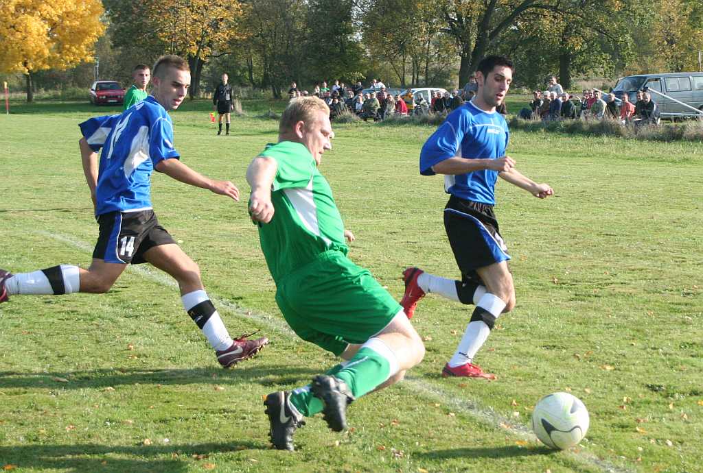 Cicha Woda - Dąb 3:1