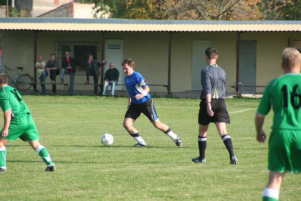 Cicha Woda - Dąb 3:1