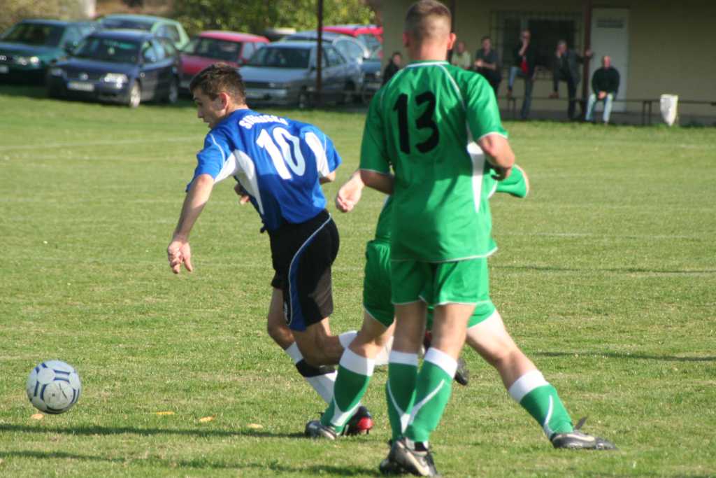 Cicha Woda - Dąb 3:1