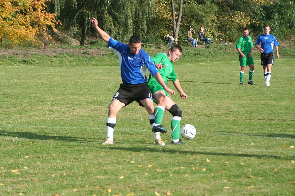 Cicha Woda - Dąb 3:1