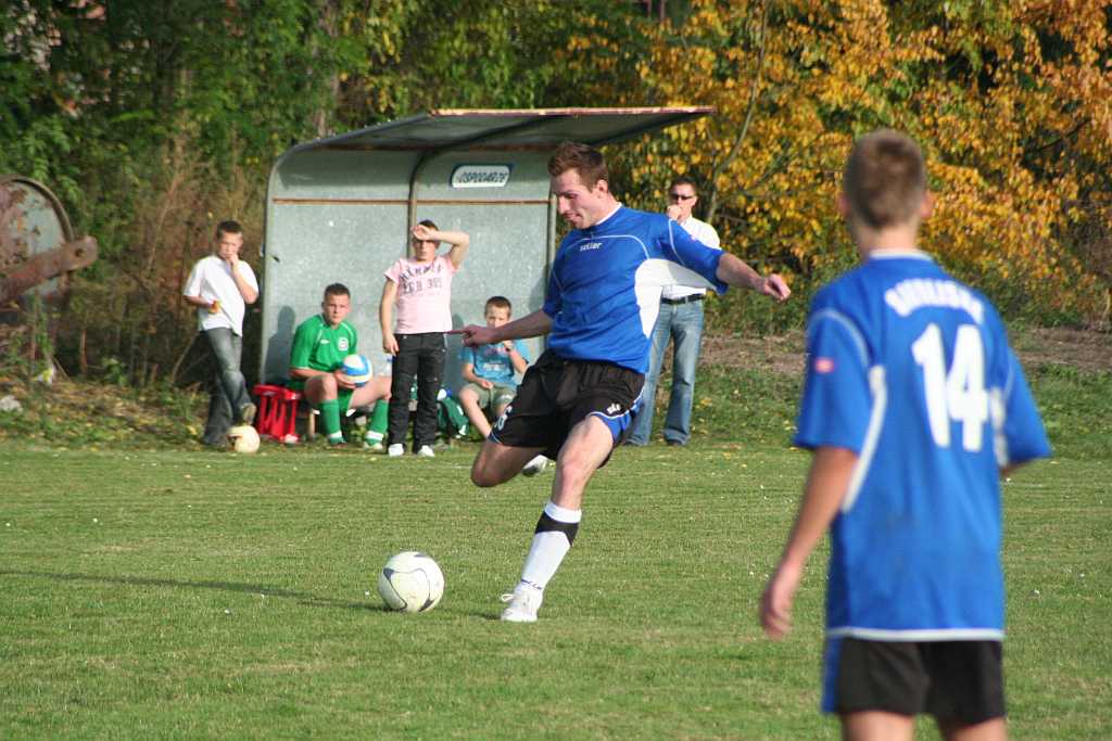 Cicha Woda - Dąb 3:1