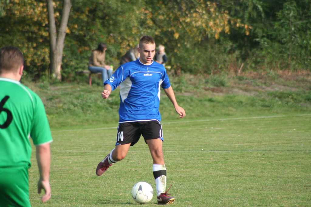 Cicha Woda - Dąb 3:1