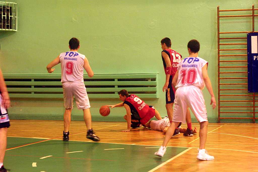 Zwycięstwo Olimpii na inaugurację