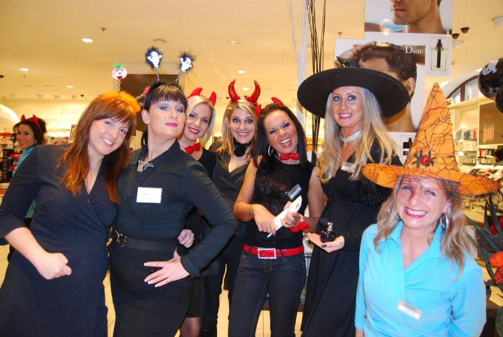 HALLOWEEN SHOW