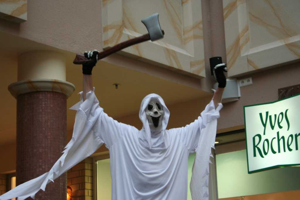 HALLOWEEN SHOW