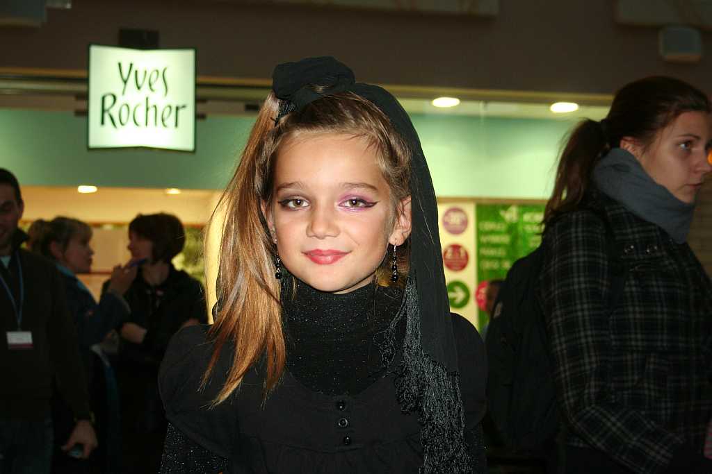 HALLOWEEN SHOW