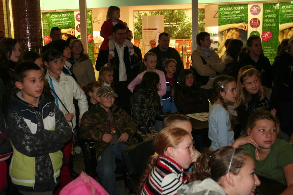 HALLOWEEN SHOW