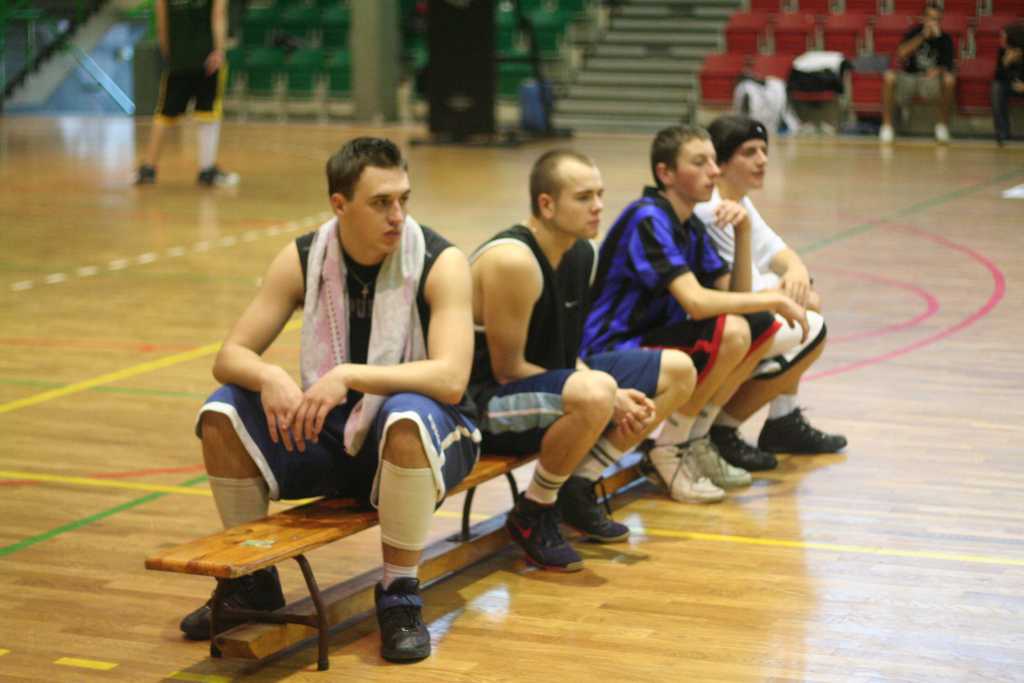 Basket z faworkami i raperem