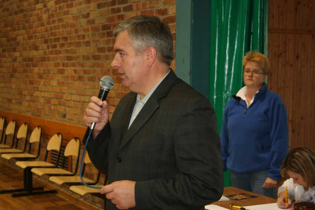 Basket z faworkami i raperem