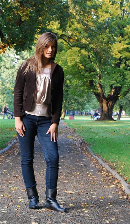 Jesienna Dziewczyna -5