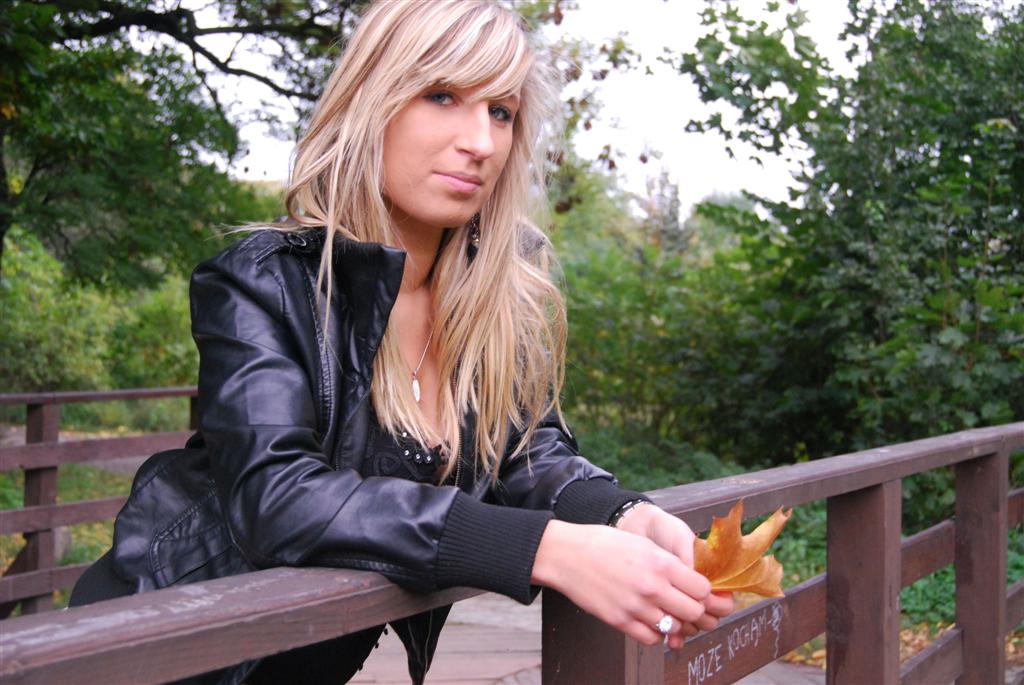 Jesienna Dziewczyna -8