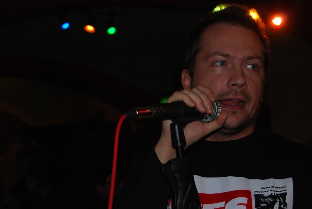 Snake Charmer i  Viafora.