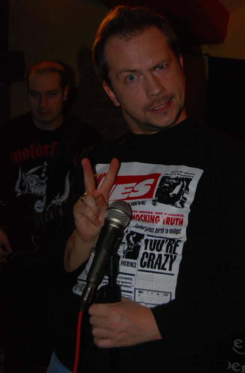 Snake Charmer i  Viafora.