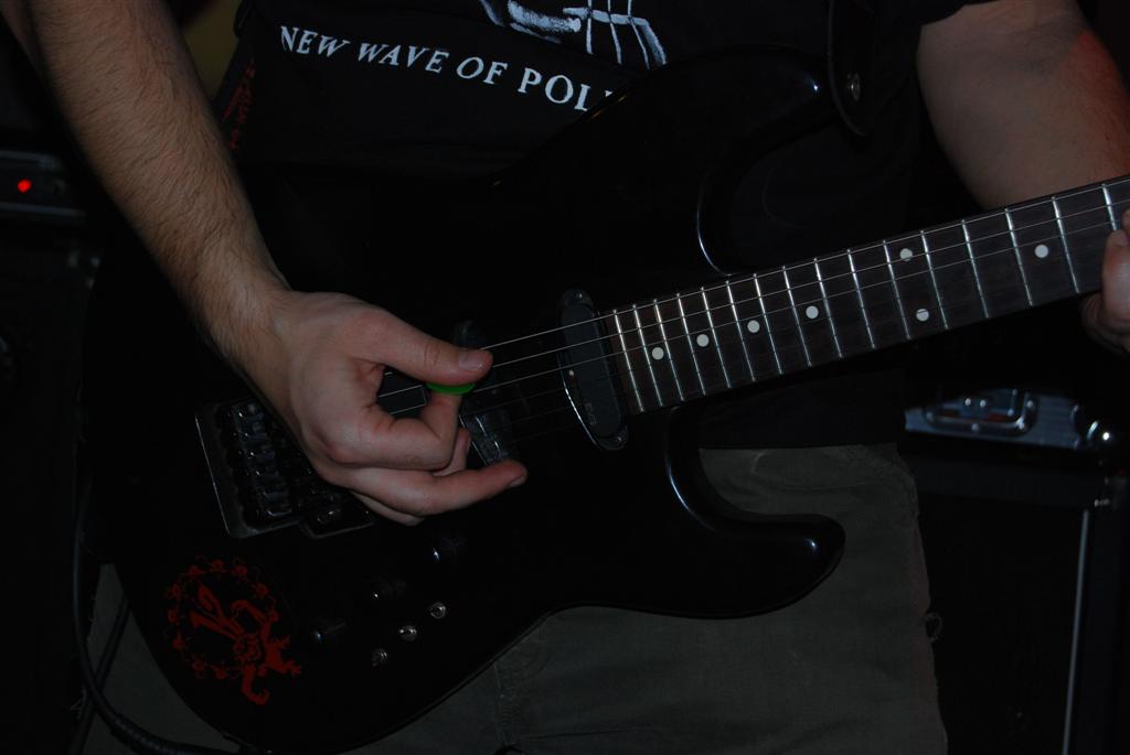 Snake Charmer i  Viafora.