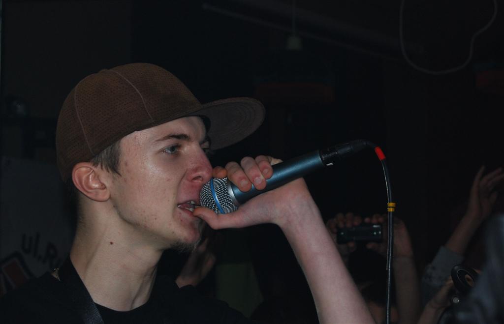 Pezet w klubie Furia.