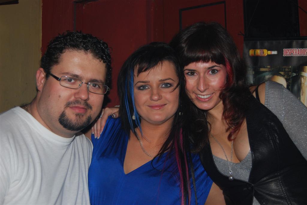 Pezet w klubie Furia.