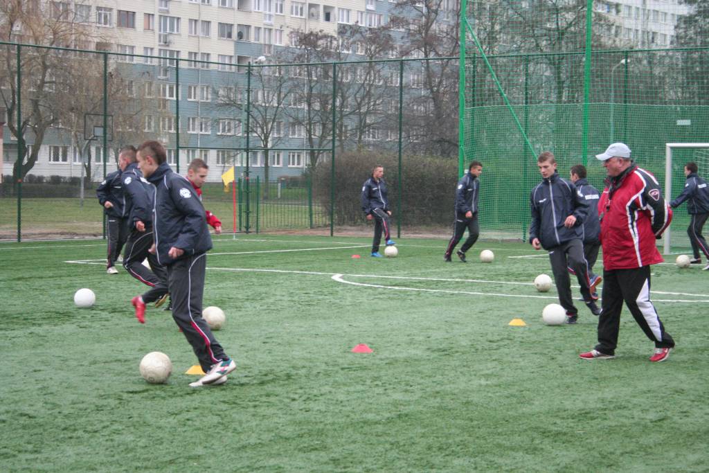 Orlik wystartował - politycy odlecieli