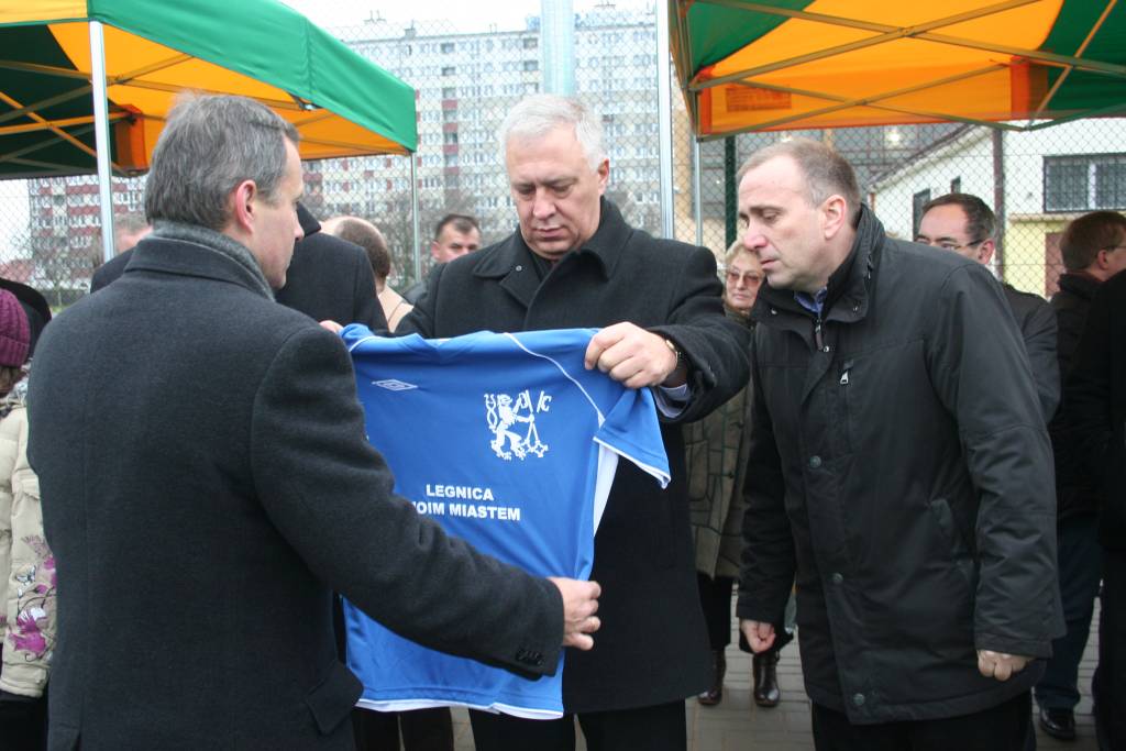 Orlik wystartował - politycy odlecieli