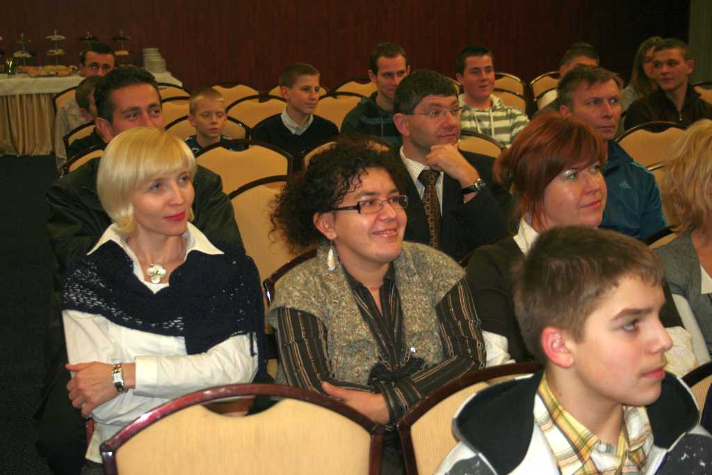 Karatecy rozpoczęli świętowanie