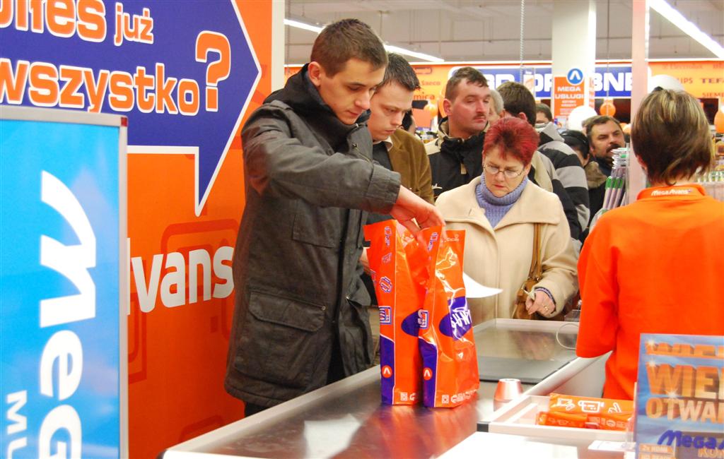 Mega otwarcie w kolorze pomarańczy