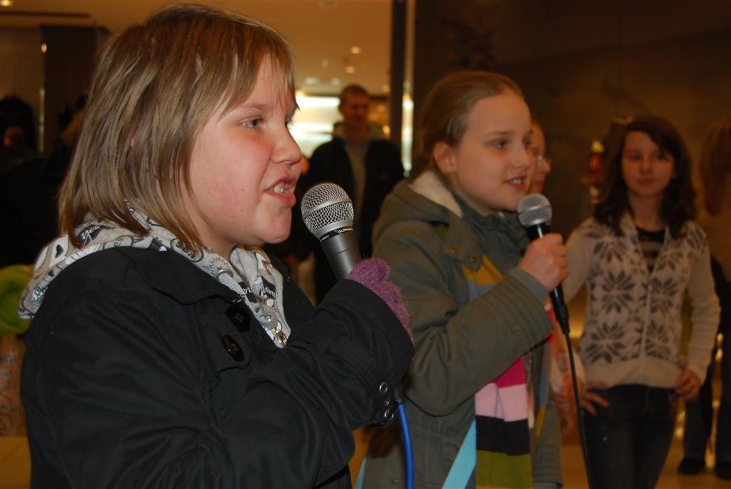 Młodzieżowe karaoke w galerii Ferio