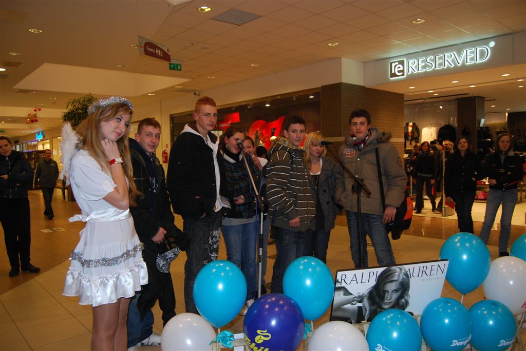 Młodzieżowe karaoke w galerii Ferio