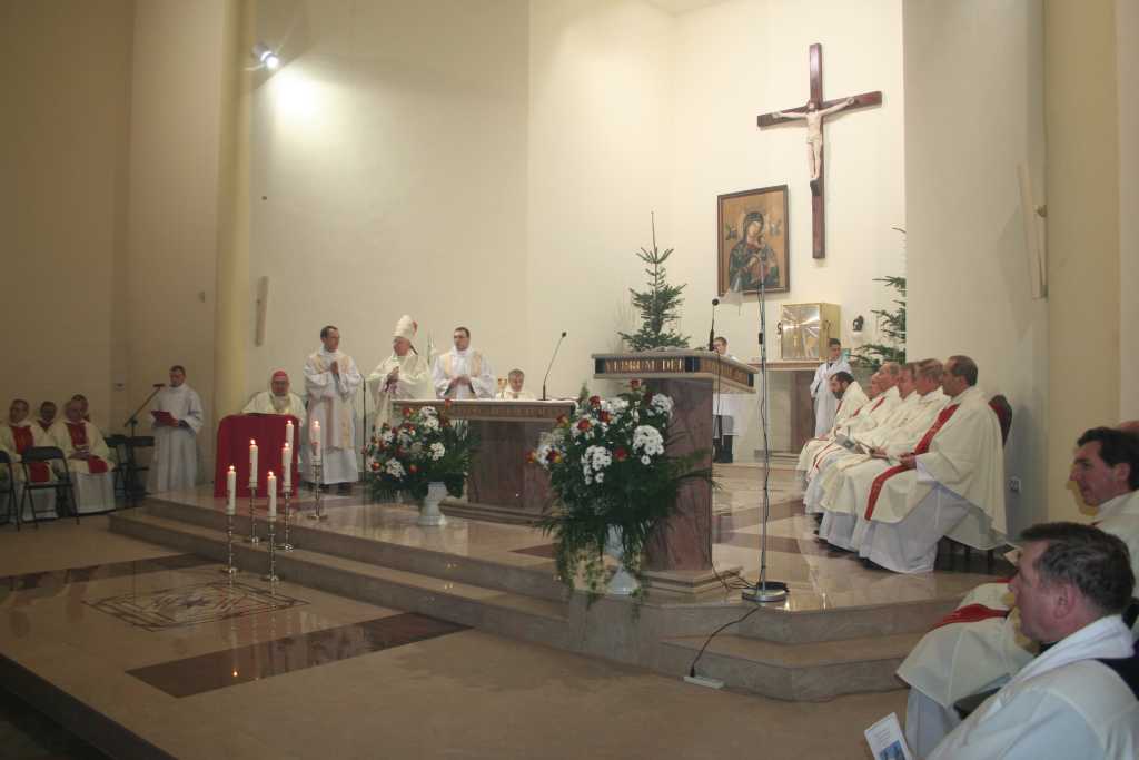 Konsekracja kościoła p.w. Świętej Rodziny