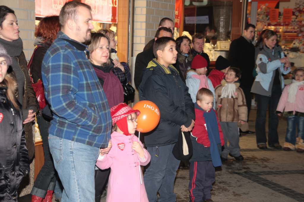 Zagraj z nami, oddaj krew