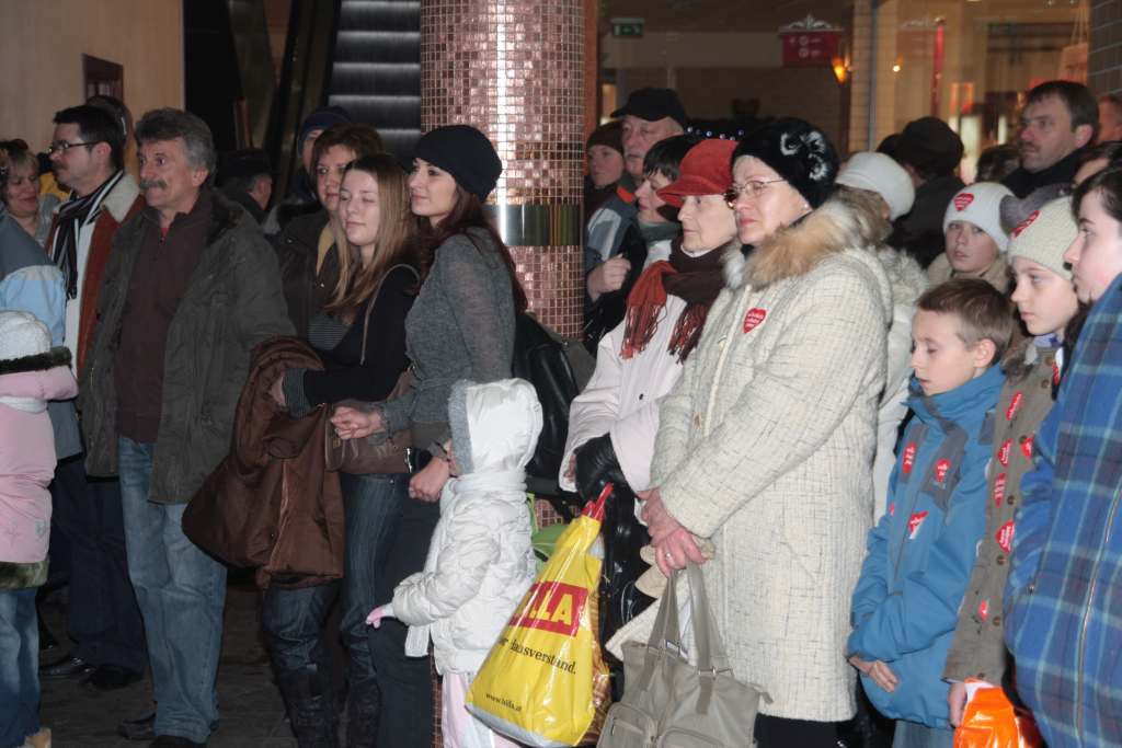 Zagraj z nami, oddaj krew