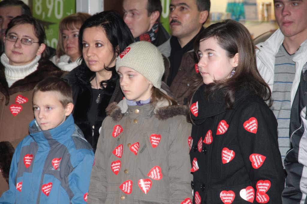 Zagraj z nami, oddaj krew