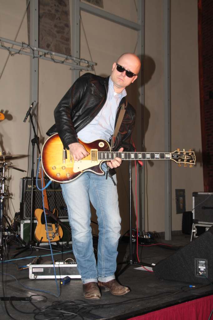 Zagraj z nami, oddaj krew