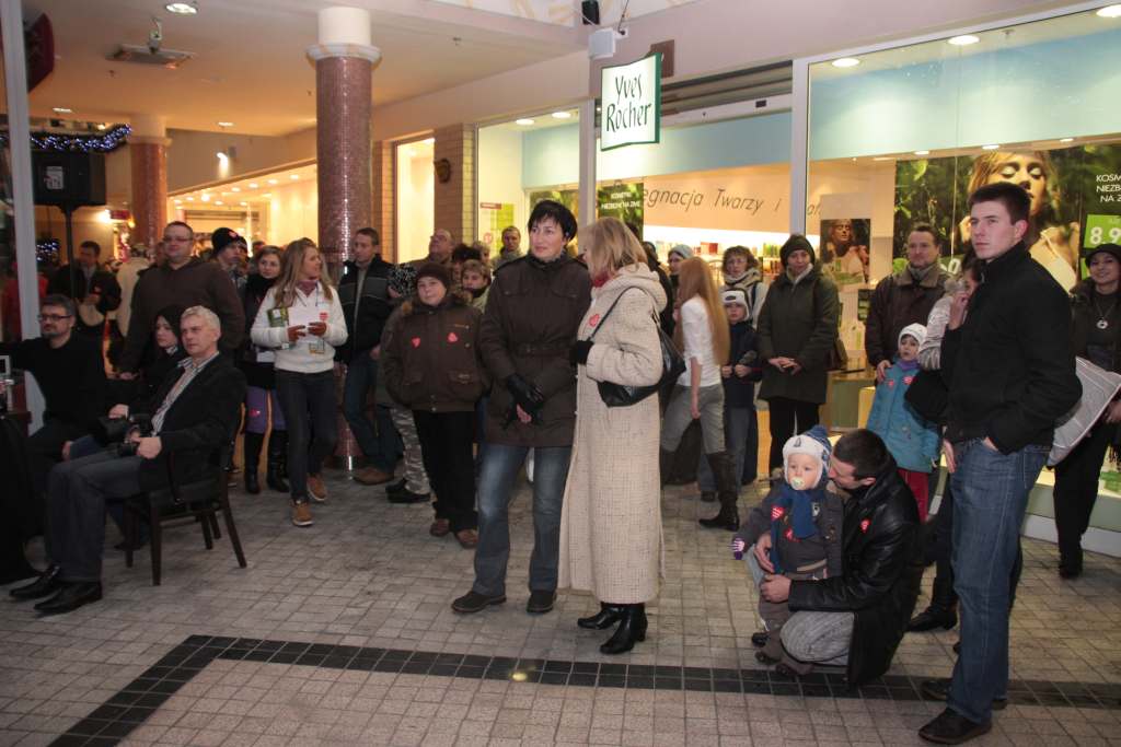 Zagraj z nami, oddaj krew