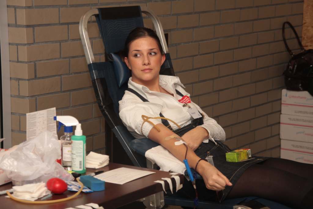 Zagraj z nami, oddaj krew