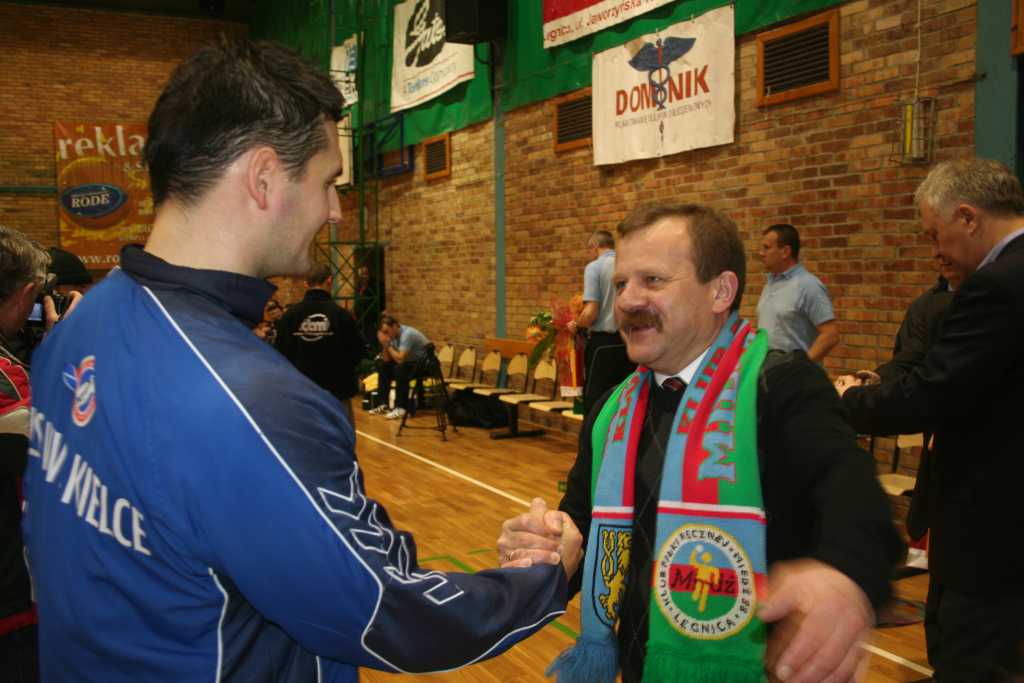 Piłkarze ręczni Miedzi pokazali charakter